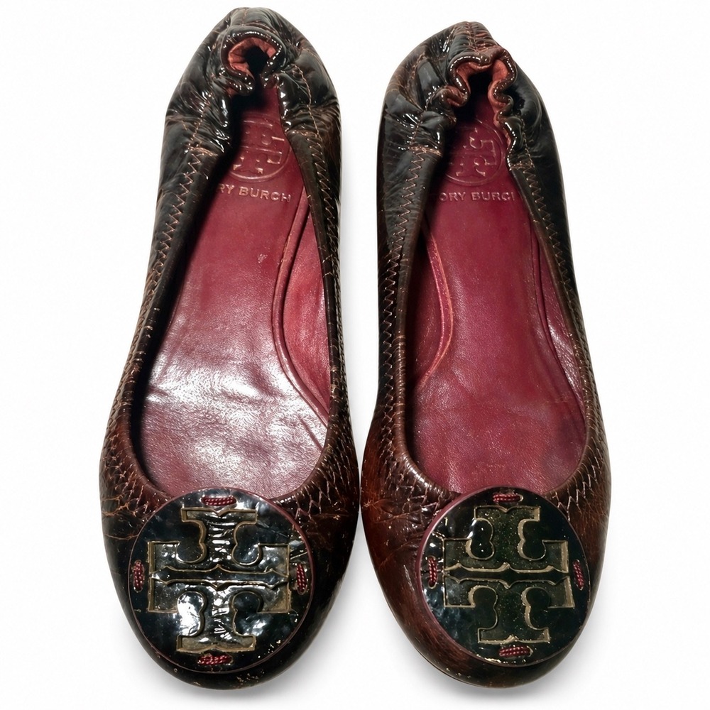 Tory Burch Reva Ballet Flats sz 7‎ dark Brown Patent Leather Good Logo Medallion